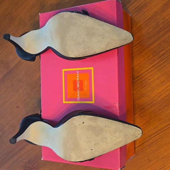 Isaac Mizrahi for Target black leather shoes. 3 inch high heels. Ankle strap. - Picture 3 of 5